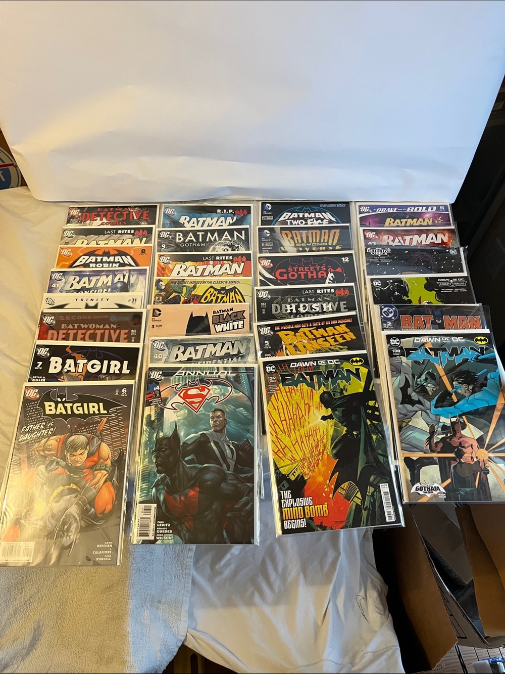 Huge lot of DC COMICS BAT SERIES COLLECTION 29 books total Assortment